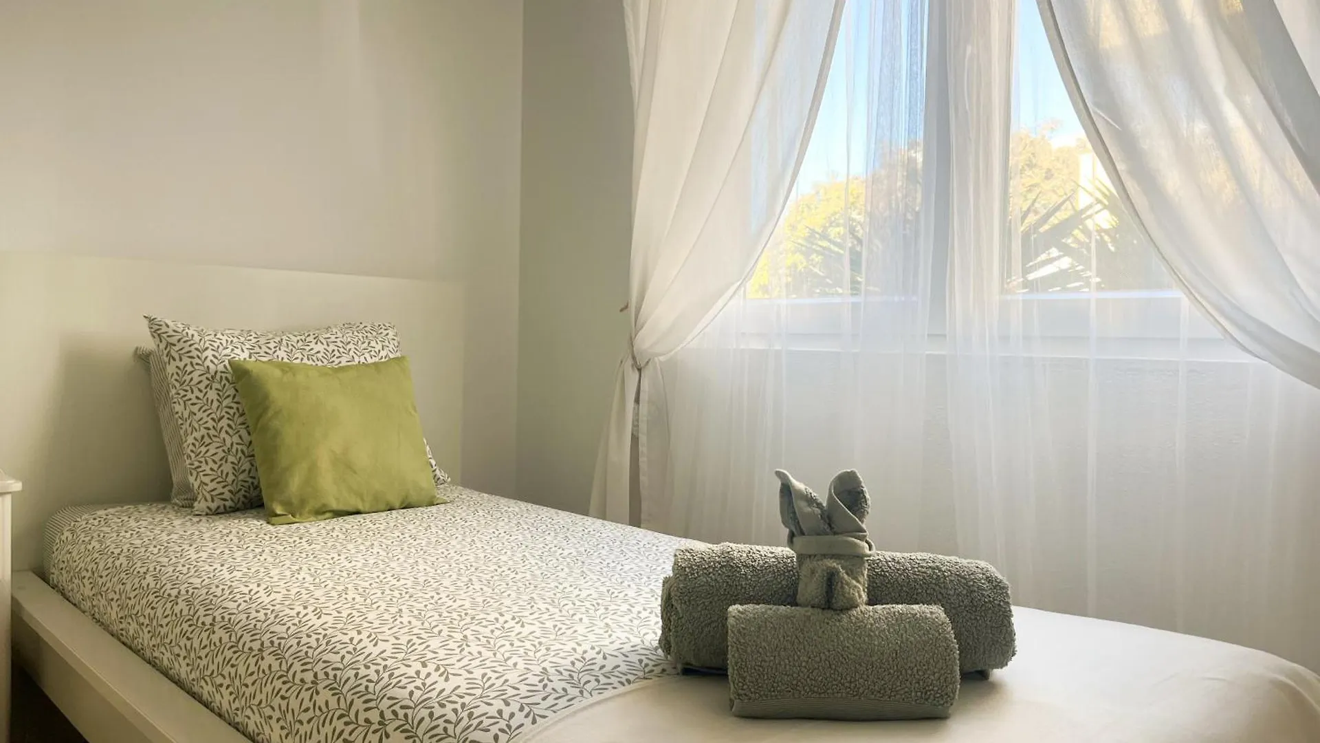 Benamar House Apartment Quarteira